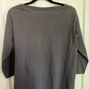 3/4-length mushroom colored cotton tee, size S